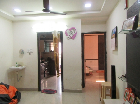 8) 2 BHK Flat - Hall.JPG